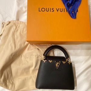 NEW Authentic Louis Vuitton capucine mini- black with crossbody strap!
